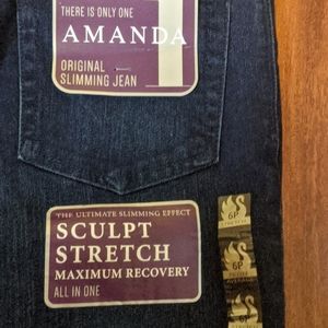 Gloria vanderbilt dark wash skinny jeans six NWT